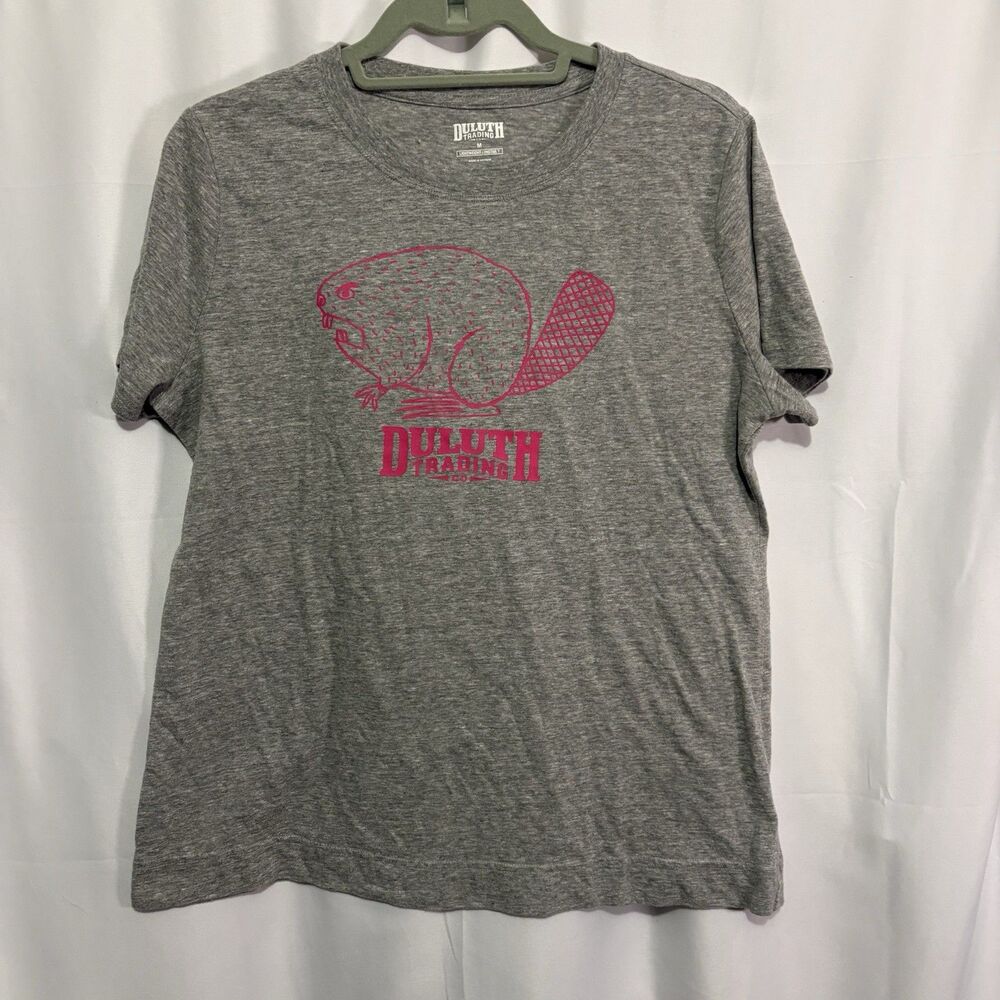 Duluth Trading Co Angry Beaver T-shirt Lightweight Longtail Tee Gray Pink M